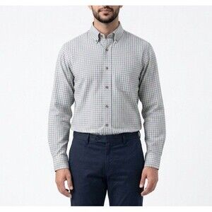 Men’s Shirt Small Plaid Flannel Cotton Roundtree and Yorke Long Sleeve